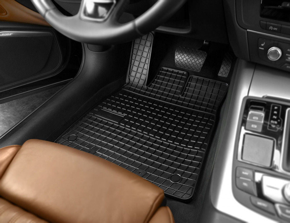 Covorase cauciuc ALFA ROMEO Giulia fabricatie de la 2016+ Covorase cauciuc ALFA ROMEO Giulia fabricatie de la 2016+