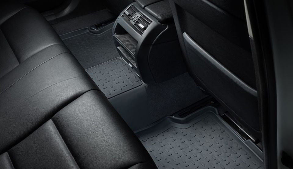 Covorase cauciuc tip tavita MITSUBISHI OUTLANDER 2 II fabricatie 2006-2012 Covorase cauciuc tip tavita MITSUBISHI OUTLANDER 2 II fabricatie 2006-2012