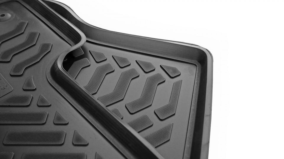 Covorase cauciuc tip tavita SEAT EXEO fabricatie de la 2008+ Covorase cauciuc tip tavita SEAT EXEO fabricatie de la 2008+